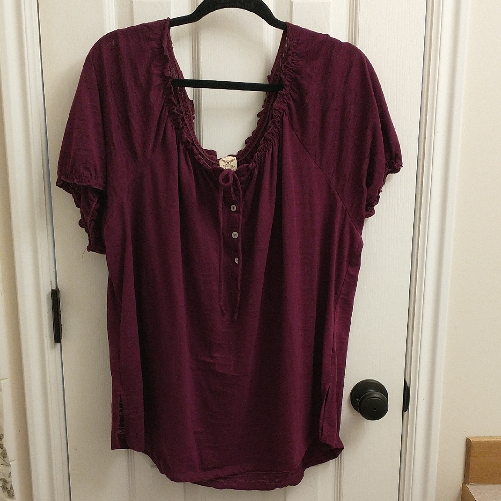 Faded Glory Plum Flutter Sleeve Blouse